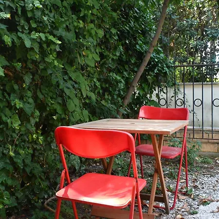 Apartamento N306 - Numana, Comodo Trilocale Con Corte *